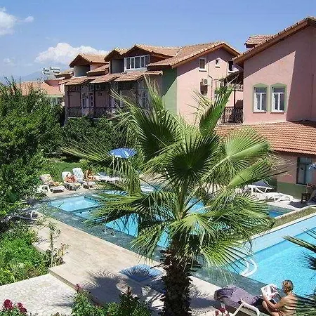 Ozalp Aparthotel 3*