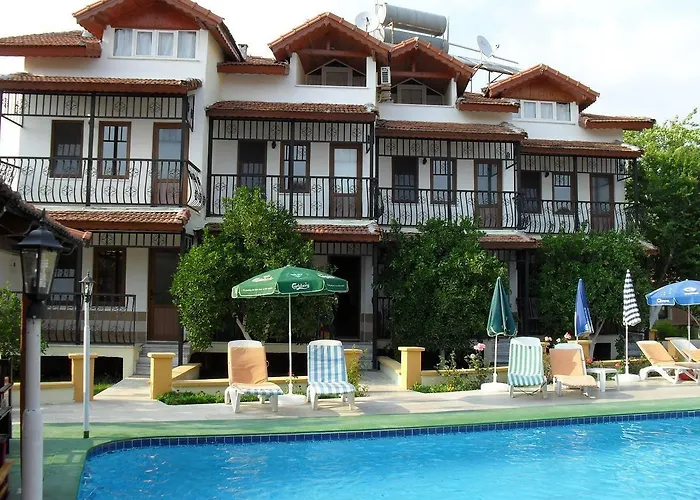 Ozalp Aparthotel