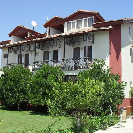 Ξενοδοχείο με διαμερίσματα Ozalp 3*