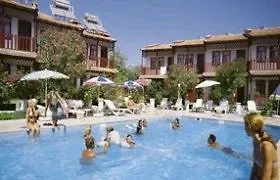 Apartahotel Ozalp 3*